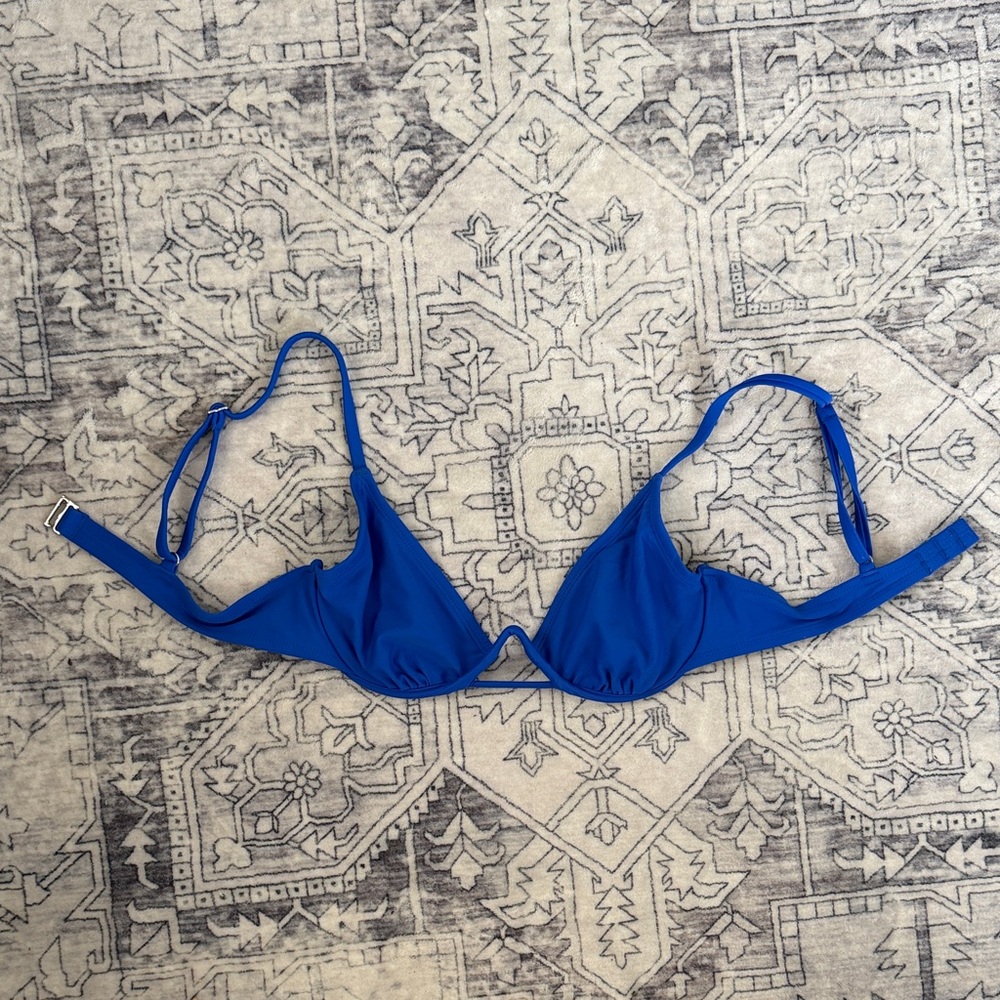 Xhilaration Royal Blue Underwire Bikini Top